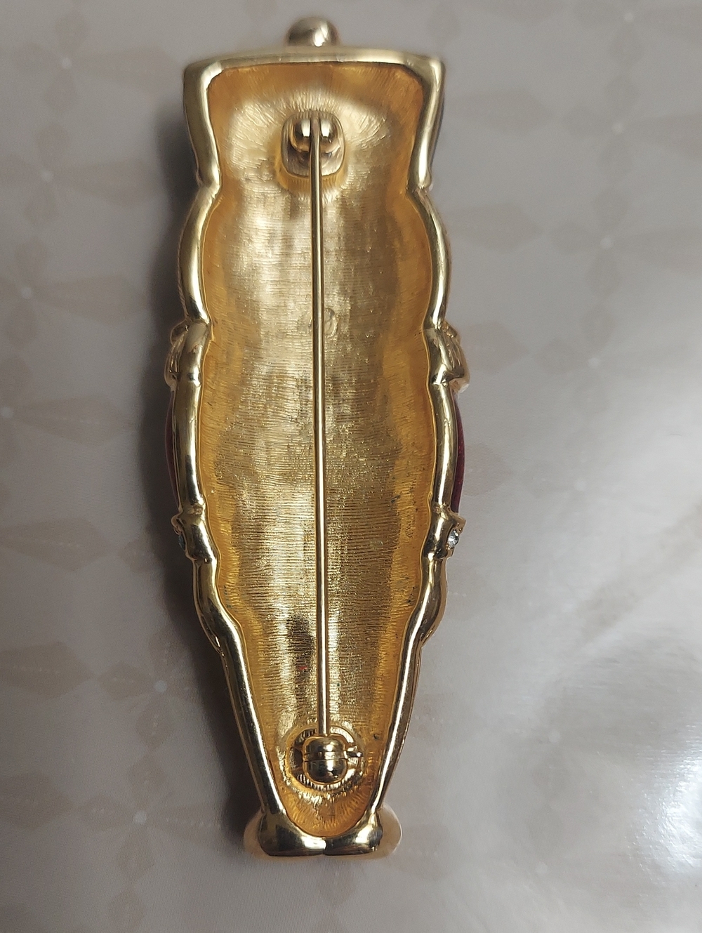 Red Enamel Brooch - Picture 2 of 2